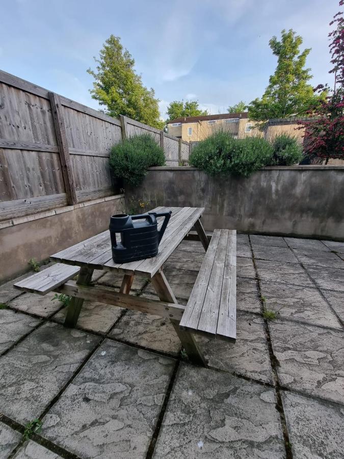 Private Rooms Bath Exteriér fotografie